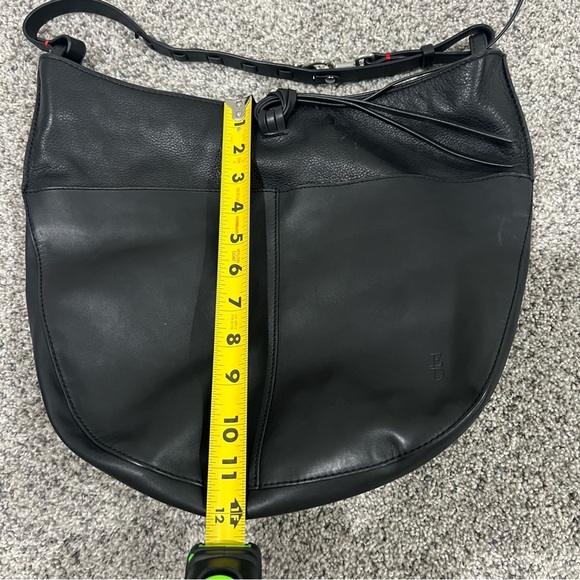 Ellen Degeneres Black Genuine Leather Hobo shoulder Bag Magnetic Snap Closure - Picture 6 of 10